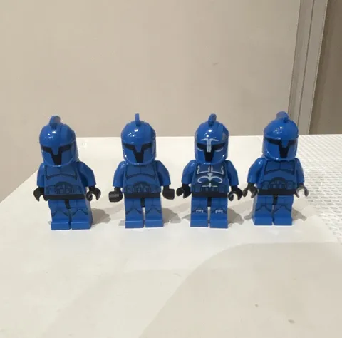 LEGO Star Wars Senate Commandos and Captain Minifigure