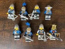 Lego Castle Minifigures Lot Of 8x Lion Knights Good Condition Rare