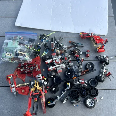 LEGO 5 LB Bulk Lot Mixed Parts Pieces Blocks Bionicle #4