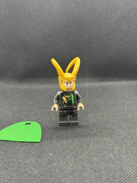 LEGO® Minifig sh0860 - Loki - Pearl Dark Gray Suit Minifigure