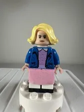 LEGO Stranger Things Eleven Minifigure 75810 The Upside Down Authentic