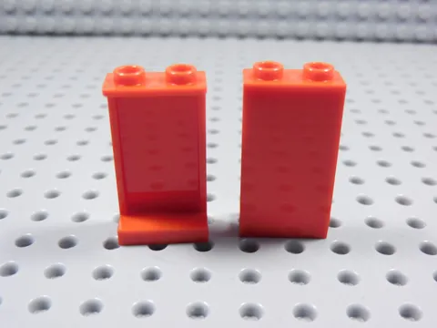 LEGO Lot of 2 Red 1x2x3 Wall Panels BS