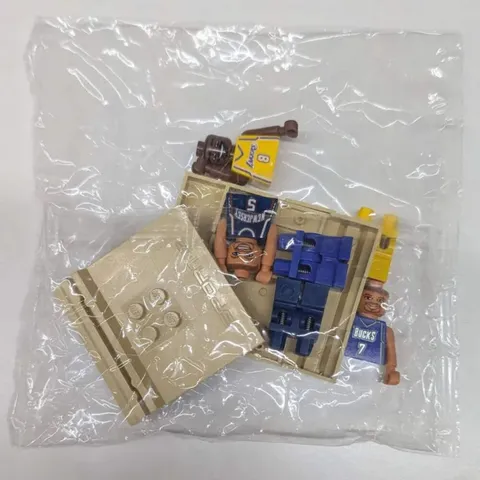 2003 Lego NBA Collectors Minifigure Set 3563: Toni Kukoc, Kobe Bryant, Jason Kid