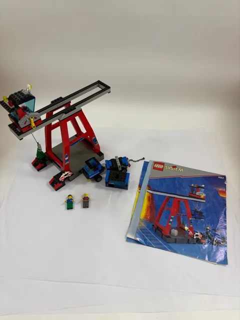 LEGO Trains: Freight Loading Station (4557) - 99% - No Box