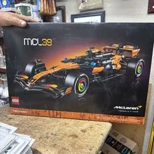 LEGO Technic McLaren MCL39 F1 Car 42228 Building Set Adult Model Kit 1:8 Scale