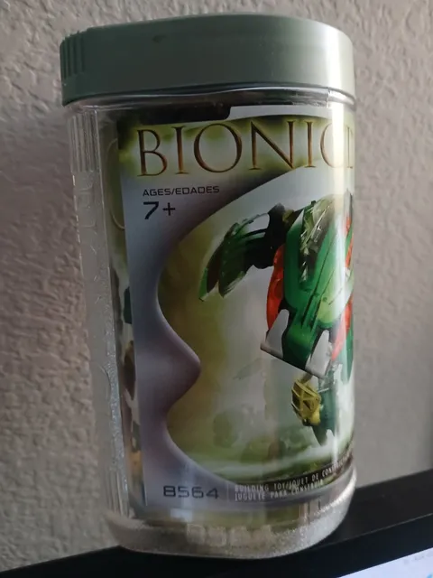 LEGO BIONICLE: Lehvak 8564 - Missing a Krana mask