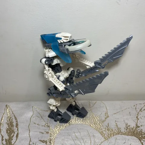 LEGO Bionicle Vahki KEERAHK 8619 Complete with Disk