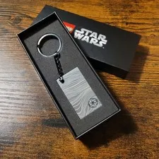 LEGO 5007403 STAR WARS VIP Mandalorian Beskar Keychain NEW & SEALED