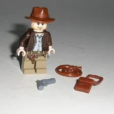 2008 LEGO Indiana Jones (Brown Jacket & Closed Mouth w/ Grin) Minifigure 7623