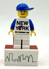 LEGO Magnet Set, New York (Apple) LEGO Minifigure inv.573
