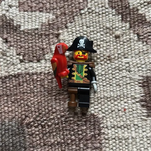 Captain Red Beard Parrot 6250 6276 6285 Pirates 1 LEGO® Minifigure Mini Figure