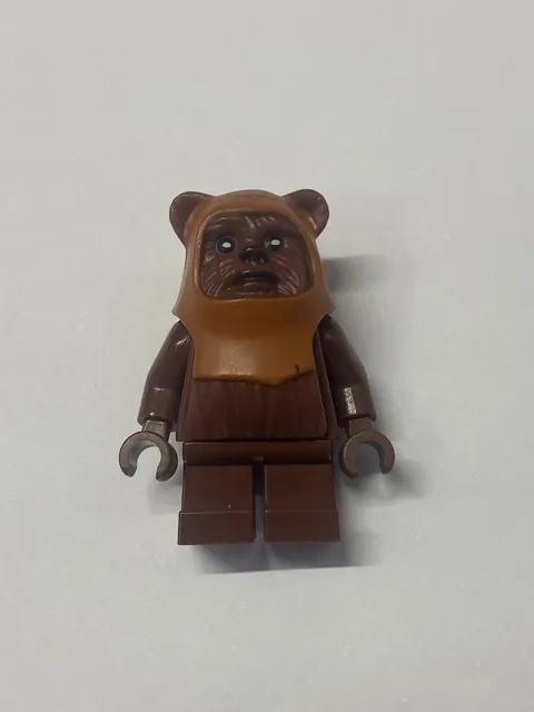 LEGO Star Wars Wicket Ewok Minifigure SW0237 8038