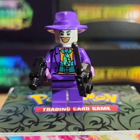 LEGO 1989 The Joker Minifigure Purple Suit White Face, Hat, Gun, Radio