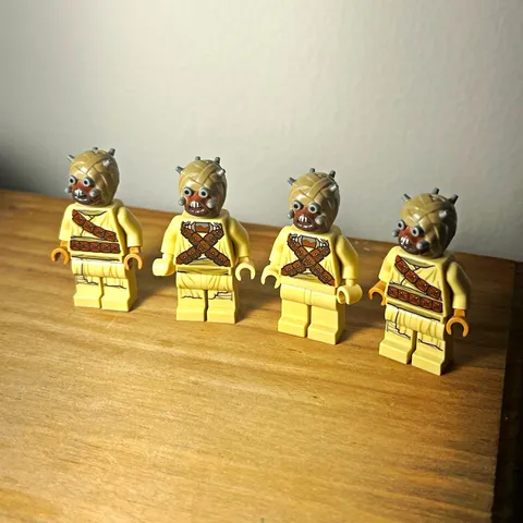 LEGO Star Wars Tusken Raider Minifigure Lot of 4