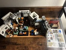 LEGO Ideas Seinfeld Apartment 21328 100% Complete Minifigures + NEW STICKERS