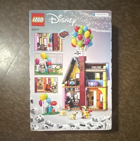 LEGO Disney 100 "Up" House 43217 598pc Set 9+ Dug Russell Carl