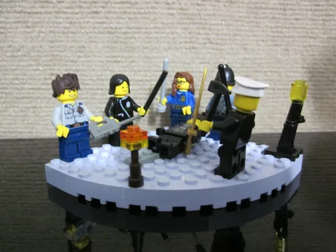 Lego Minifigures Mini Figures Policeman Policewoman Bad Guy CB & Club Lot