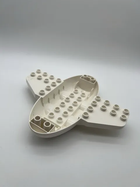 LEGO DUPLO Airplane Replacement part - White Base 12 x 12 x 2,5 (18720)