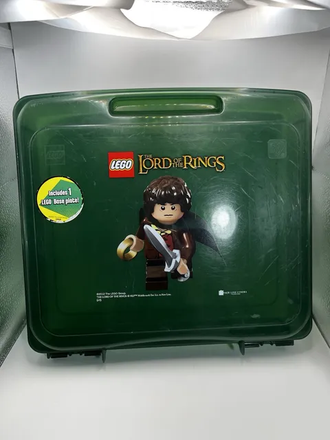 LEGO Lord of the Rings Portable Project Case 2012 Green