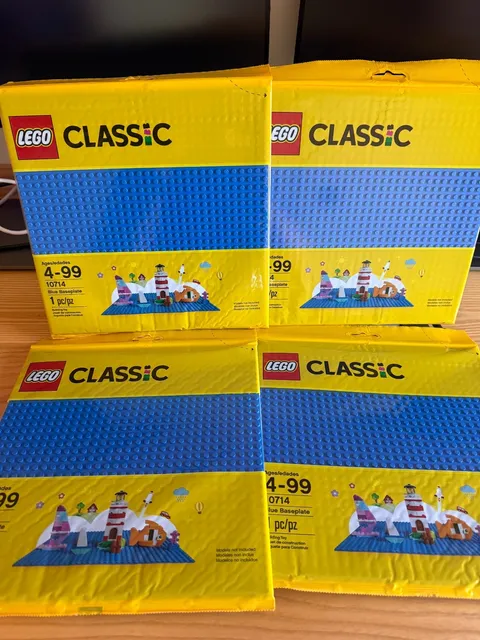 LEGO Classic (10714) Blue Baseplate 32x32 / 10x10 - Brand New / Sealed, Lot of 4