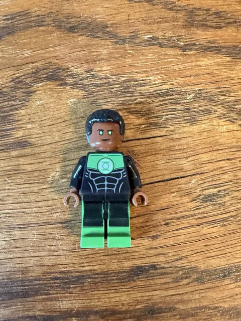 LEGO DC SUPER HEROS GREEN LANTERN MINIFIGURE WITH FREE SHIPPING