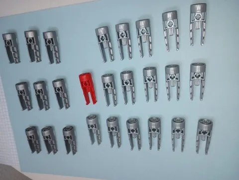 26 Bionicle Engines Rahi Sonic Jet Engine Lego 61801 Pearl Light Gray Silver Red
