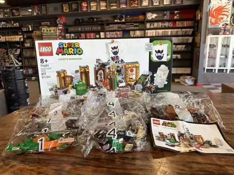 LEGO Super Mario Luigi’s Mansion Haunt-and-Seek Expansion Set 71401 New In Bags