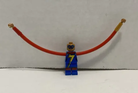LEGO Super Heroes Ms. Marvel Kamala Khan Mini figure SH375 Set 76076 Toy