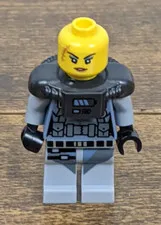 LEGO- Minifigure – Female Cyborg/Robot Soldier – Gray Armor Suit