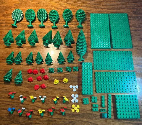 Lot of 60+ pieces vintage Lego trees, flowers, bases, variety, 9+ ounces