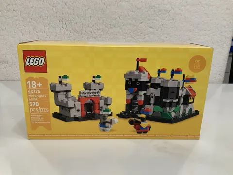 Lego Mini Knight's Castle (40775) GWP- New