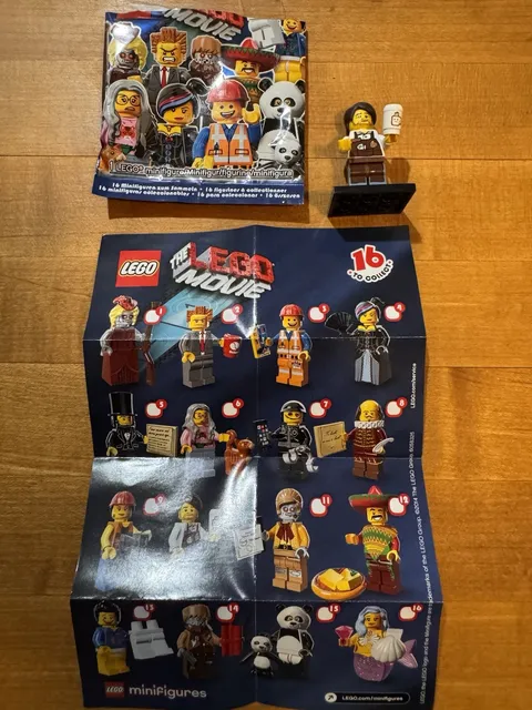 LEGO Larry the Barista Minifigure Movie Series 71004