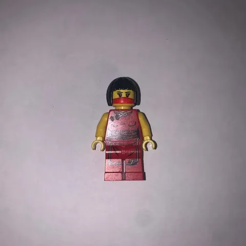 Lego Ninjago Nya - The Golden Weapons