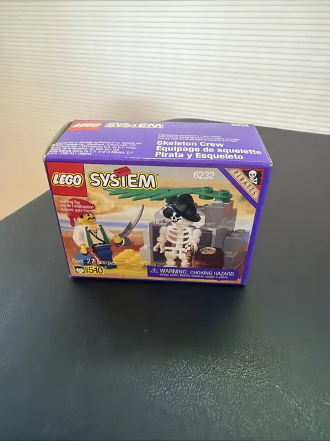 LEGO Pirates: Skeleton Crew (6232) System Complete With Manual And Box