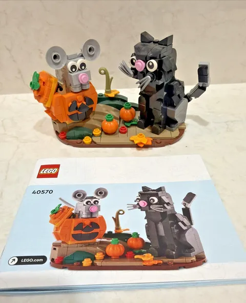 LEGO Seasonal: Halloween Cat and Mouse (40570)