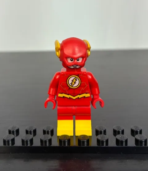 LEGO The Flash Gold Outlines Yellow Boots Minifigure Sh0549 Super Heroes 76117