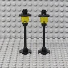 Lot of 2 Lego Street Light Pole Lamp Trans-Yellow Globe Round Base City Town