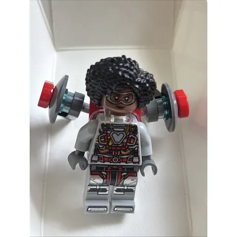 Lego Black Panther Ironheart MK1 Minifigure #sh0848 Set #76211