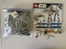 LEGO Star Wars: AT-AT Walker (8129) | Near Complete W/ Minifigures & Manual