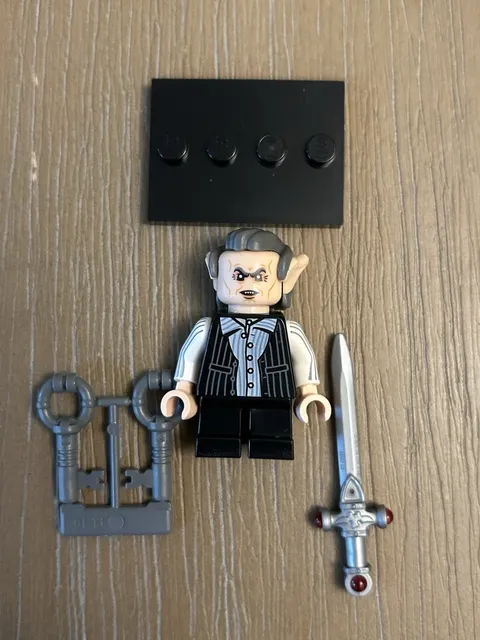 LEGO Harry Potter Series 2 Minifigure:  Griphook (71028 #6)