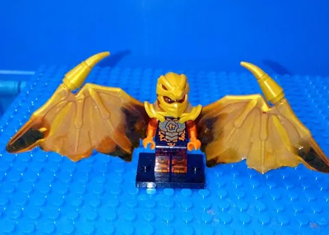 Lego Ninjago Pyro Vipers Warrior Minifigure Trans Orange Dragon Wings Gold