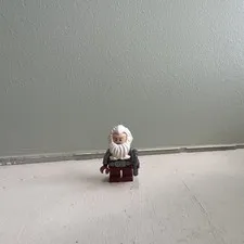 LEGO Red Balin The Dwarf Minifigure Hobbit Lonely Mountain