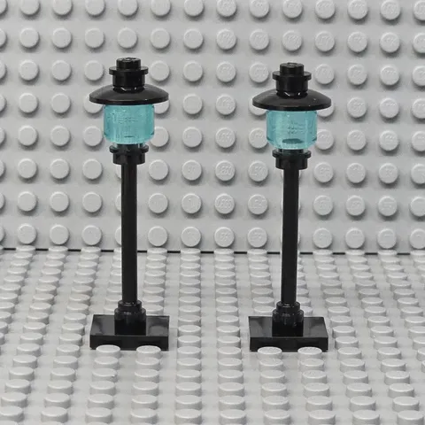 Lot of 2 Lego Street Light Pole Lamp Trans-Light Blue Globe Square Base City