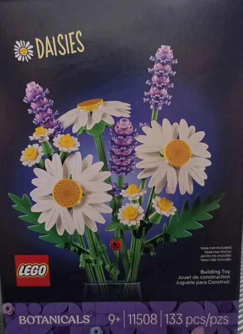 LEGO Daisies Set Botanical Artificial Flowers Bouquet Building Toy 11508 Sealed