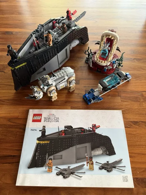 LEGO Super Heroes Lot: Black Panther: War on the Water (76214) Plus Extras