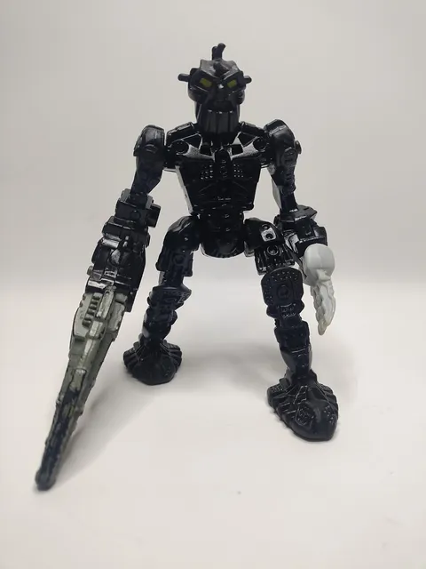 2006 Lego McDonald's Bionicle Inika Toa Nuparu Figure