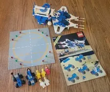 LEGO Legoland Space Classic: Galaxy Commander 6980 with minis and manual