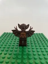 LEGO Bat Monster Minifigure Fighters 9498 Vampyre Castle Halloween