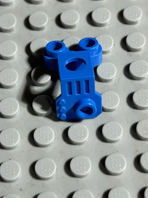 LEGO BLUE Minifigure Jet Pack with Stud On Front - 6931 6952 Classic Space