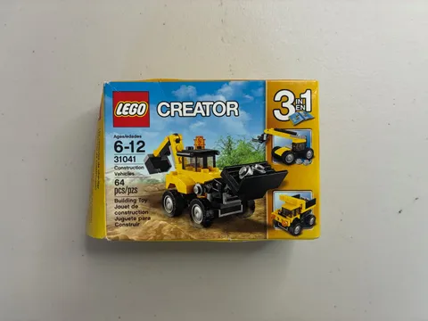 NOB (Retired) LEGO CREATOR Set (31041) - 3 in 1 Construction Vehicle - 100% Comp